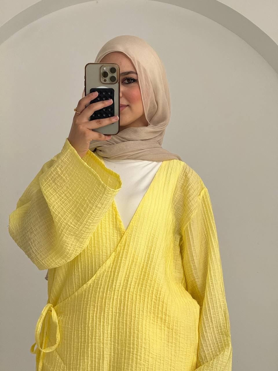 Tied wrap suit