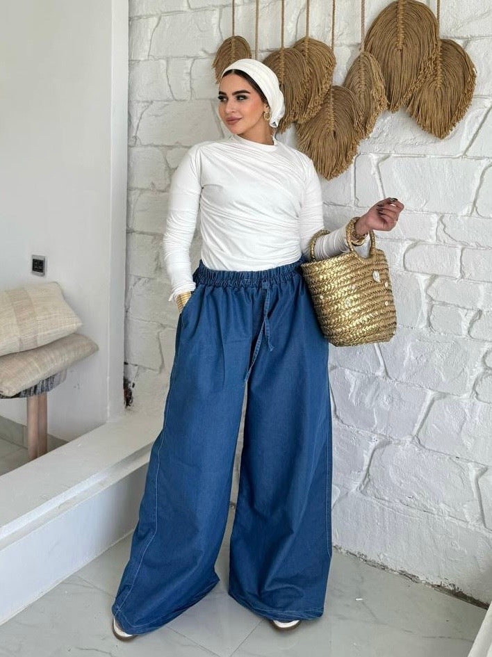 Relaxed Wide-Leg Pants