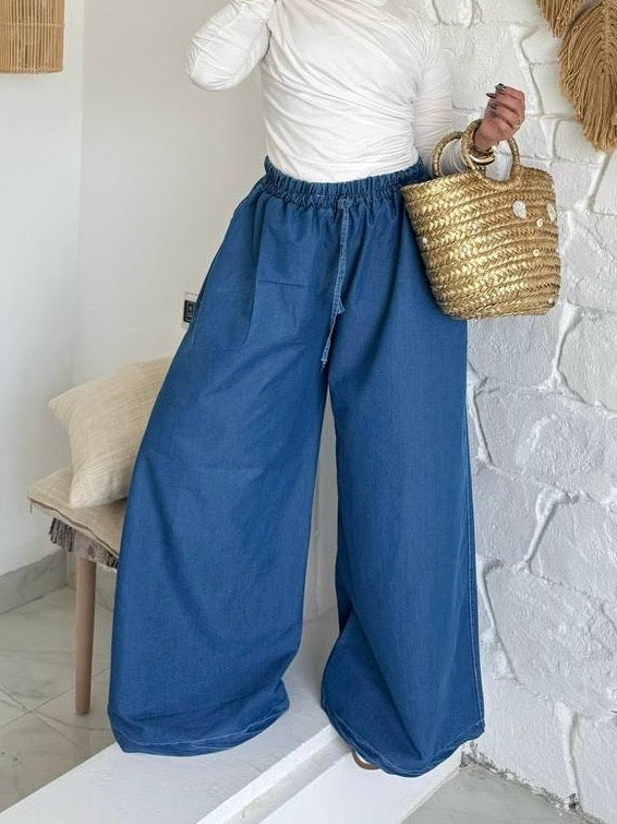 Relaxed Wide-Leg Pants